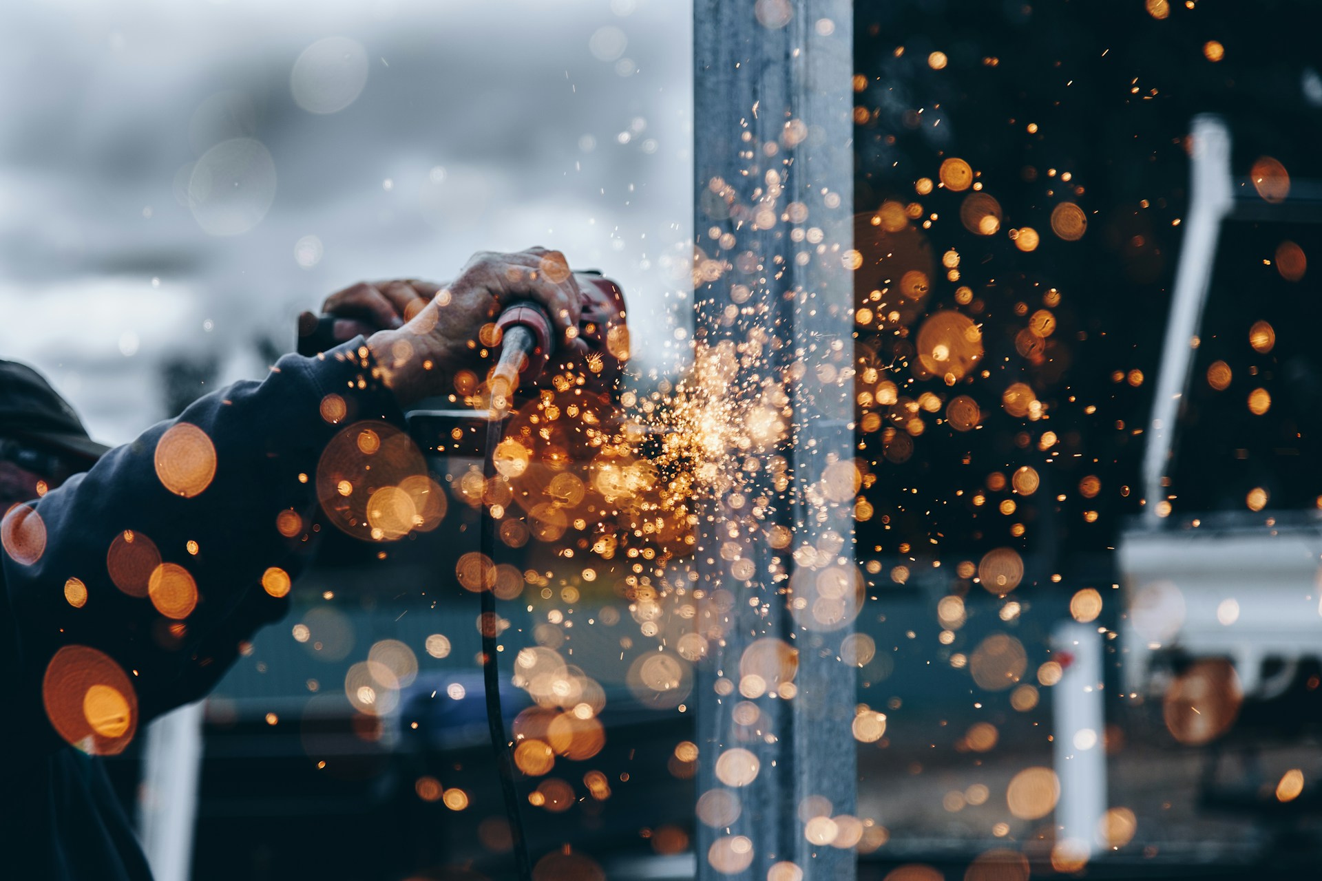 How Small Businesses in the Metal Industry Can Tackle Sustainability Challenges