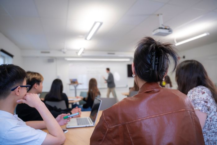 elever i klassrum